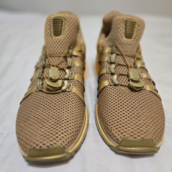 Nike Womens Shox Gravity Metallic Gold Sneaker AQ8554-700 Size 8 - Picture 3 of 6